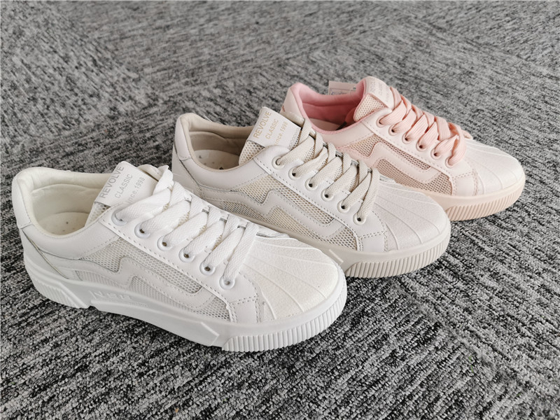 Classic / Basic Shoes